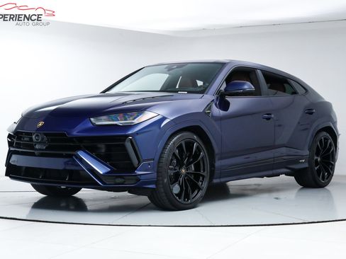 Used 2024 Lamborghini Urus S AWD/4WD image 1