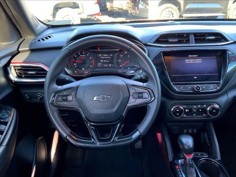 Used 2021 Chevrolet TrailBlazer RS w/ Convenience Package image 6
