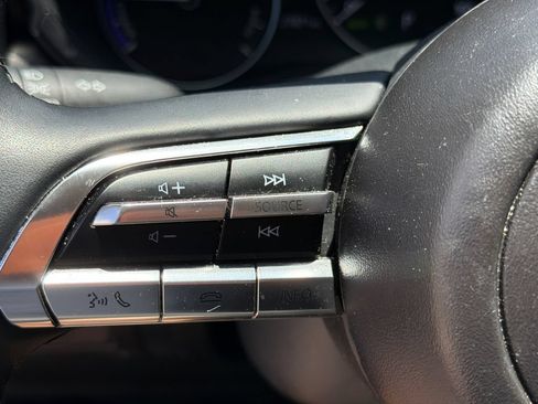 Used 2025 MAZDA CX-50 AWD 2.5 Hybrid w/ Premium Pkg image 24