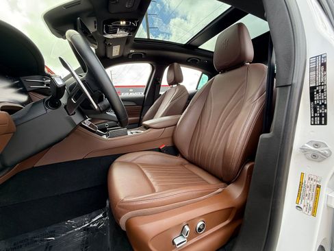 Used 2023 Maserati Grecale GT AWD/4WD image 16