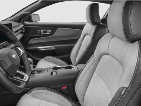 Used 2024 Ford Mustang Premium RWD image 5