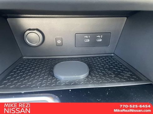 New 2026 Nissan Pathfinder SL w/ SL Premium Package AWD/4WD image 19