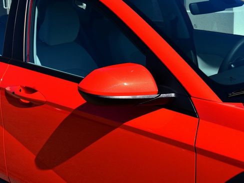 New 2026 Hyundai Kona SE image 7