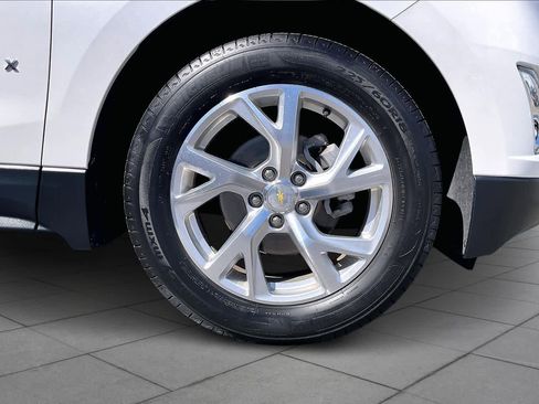 Used 2020 Chevrolet Equinox Premier image 10