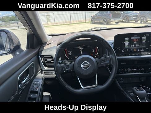 Used 2021 Nissan Rogue Platinum AWD/4WD image 13