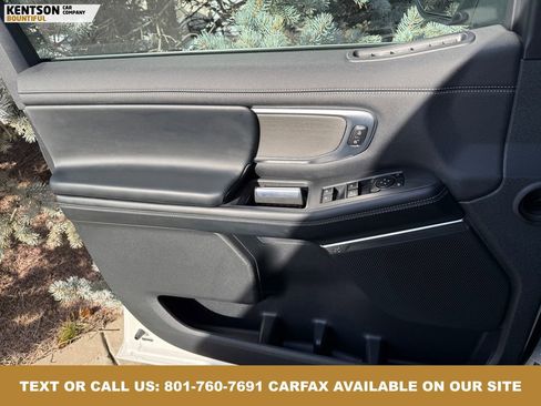 Used 2025 Ford Expedition Max Platinum image 22