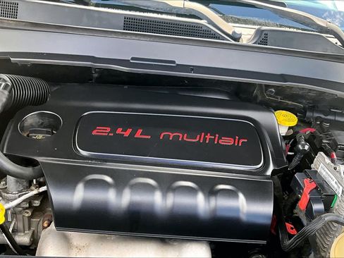 Used 2017 Jeep Compass Sport w/ Tech Group FWD image 30