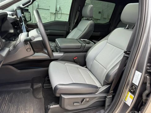 Used 2025 Ford F150 Lightning Lariat AWD/4WD image 3
