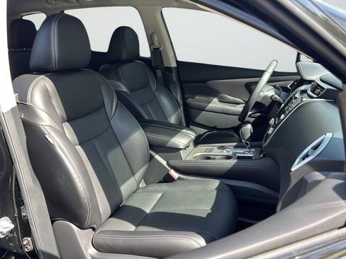 Used 2024 Nissan Murano SL image 17