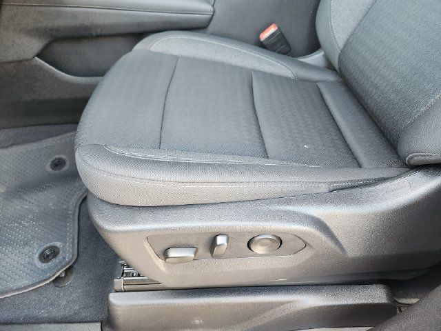 Used 2025 Chevrolet Tahoe LS RWD image 25