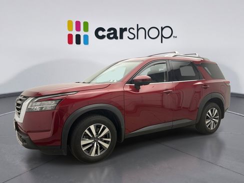 Used 2023 Nissan Pathfinder SL AWD/4WD image 1