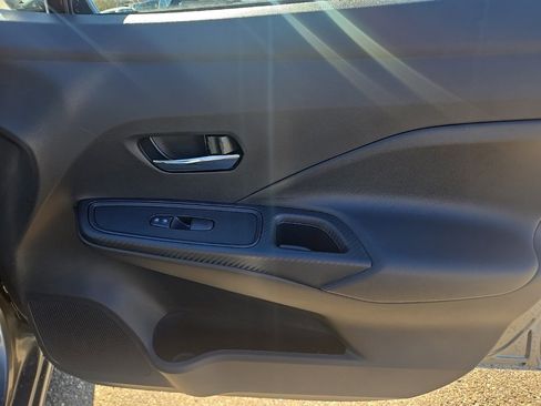 New 2025 Nissan Versa SV image 21