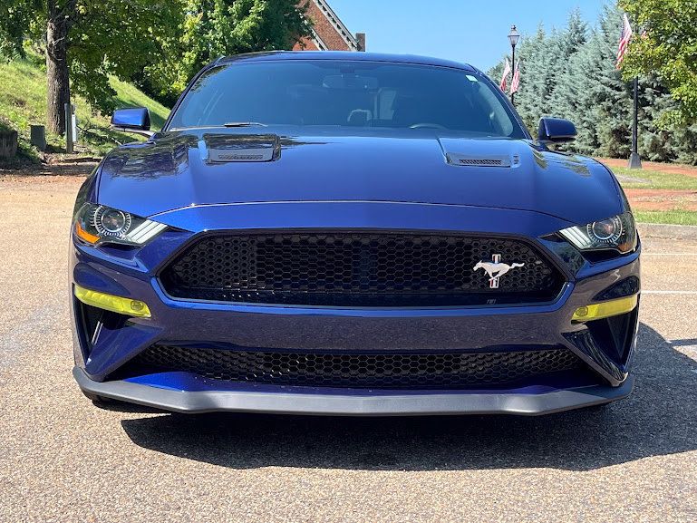Used 2019 Ford Mustang GT Premium w/ Equipment Group 401A RWD image 25