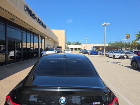 Used 2024 BMW M2 RWD image 8