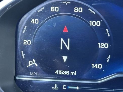 Used 2024 Chevrolet Silverado 2500 LTZ w/ LTZ Convenience Package image 14