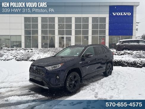 Used 2021 Toyota RAV4 XSE image 1