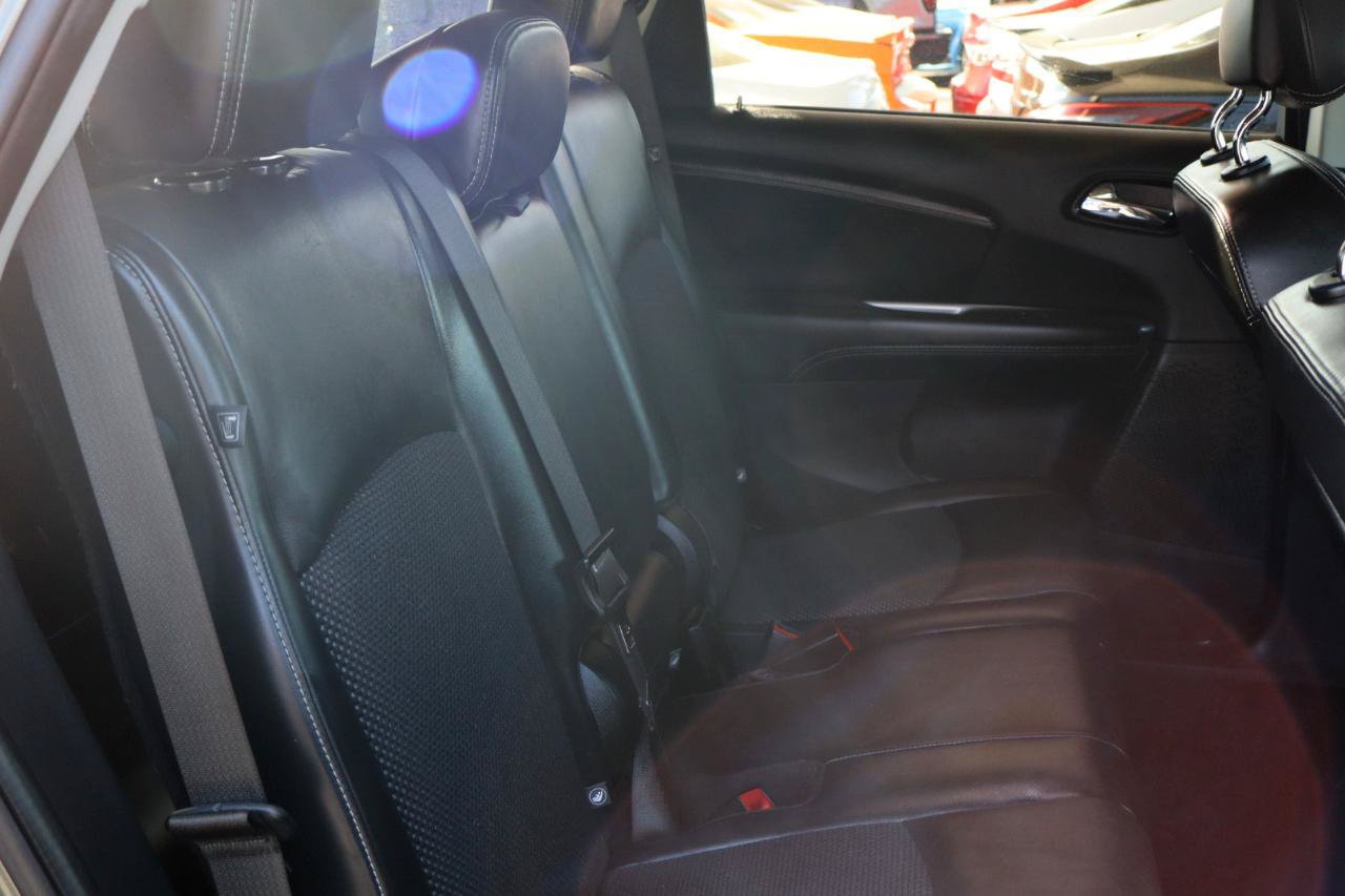 Used 2018 Dodge Journey Crossroad AWD/4WD image 15