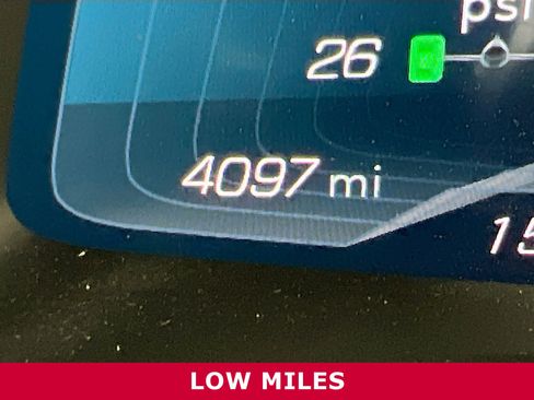 Used 2023 Chevrolet Corvette Stingray Convertible w/ Z51 Performance Package image 16