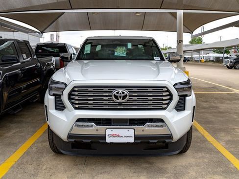 New 2026 Toyota Tacoma Limited AWD/4WD image 3