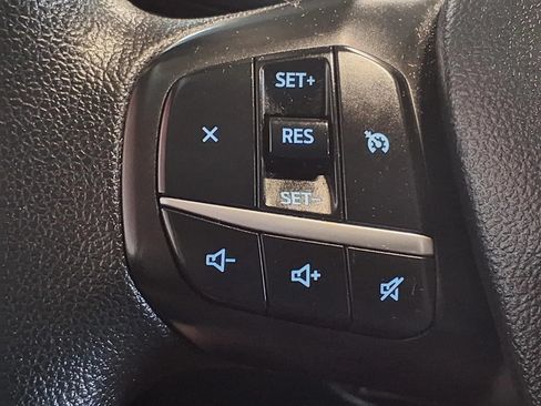 Used 2022 Ford Escape SE FWD image 27
