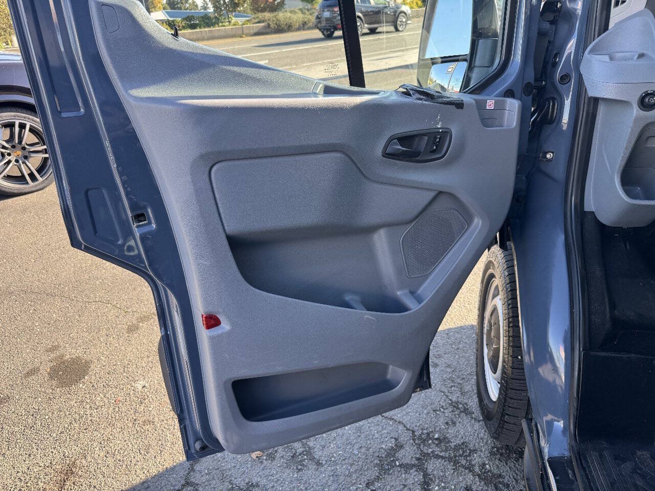 Used 2019 Ford Transit 250 148 High Roof Extended RWD image 19