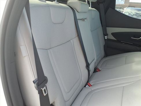 New 2025 Hyundai Santa Cruz Limited image 9