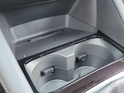 New 2026 MAZDA MAZDA3 2.5 S Hatchback w/ Premium Pkg FWD image 10