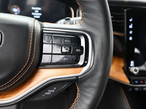 Used 2024 Jeep Grand Wagoneer L Series III image 34