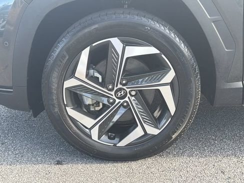 Certified 2023 Hyundai Tucson Limited AWD/4WD image 13
