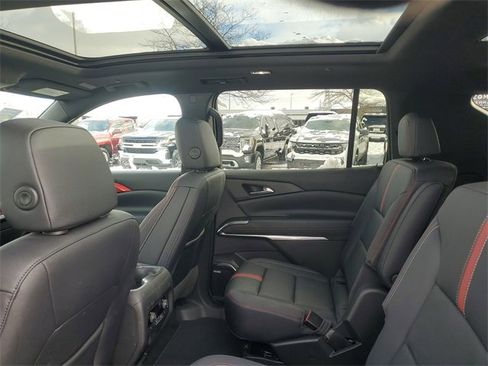 Certified 2024 Chevrolet Traverse RS w/ LPO, Floor Liner Package image 8