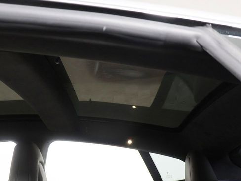 Used 2015 Tesla Model S P85D AWD/4WD image 18