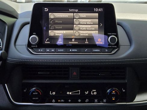 New 2026 Nissan Rogue SV w/ Cold Weather Package FWD image 14