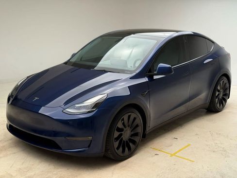 Used 2021 Tesla Model Y Performance image 6