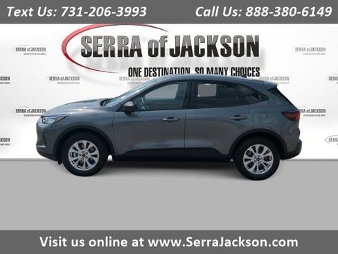 Used 2025 Ford Escape Active FWD image 1