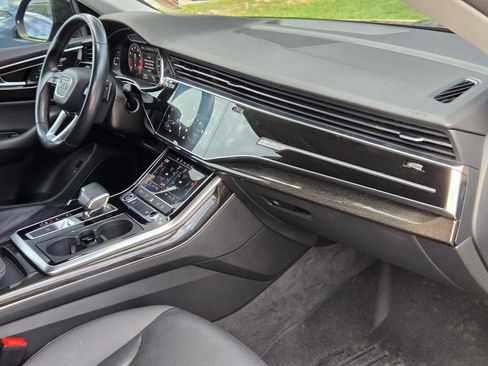 Used 2021 Audi Q8 Premium Plus AWD/4WD image 30