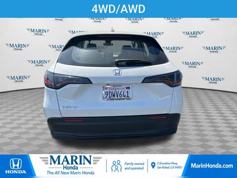 Used 2023 Honda HR-V LX image 4