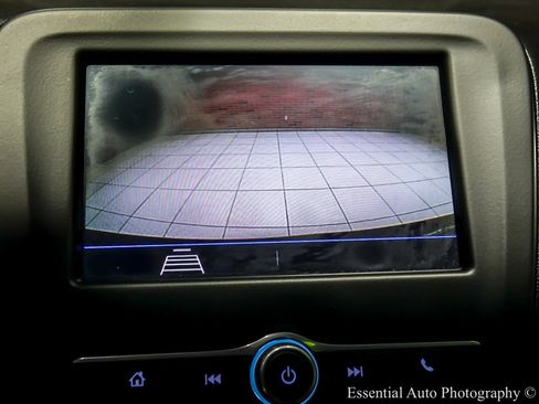 Used 2020 Chevrolet Equinox LS w/ LS Convenience Package image 22