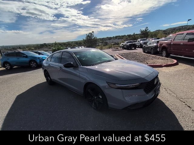 Used 2023 Honda Accord Sport image 3