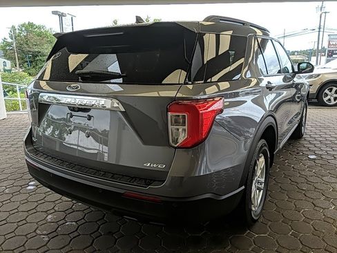 Certified 2023 Ford Explorer XLT image 5