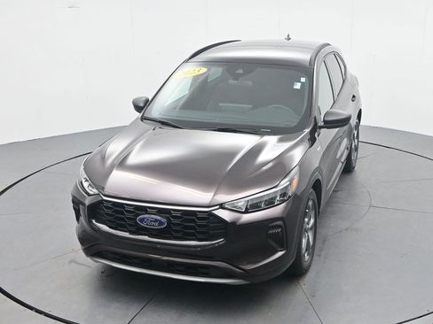 Used 2023 Ford Escape ST-Line w/ Tech Pack #1 FWD image 24