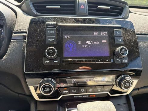 Used 2020 Honda CR-V LX image 17