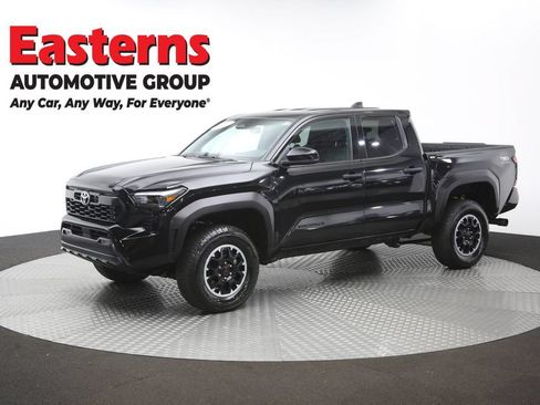 Used 2025 Toyota Tacoma TRD Off-Road AWD/4WD image 55