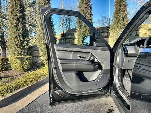 New 2026 Land Rover Range Rover Sport SE image 17
