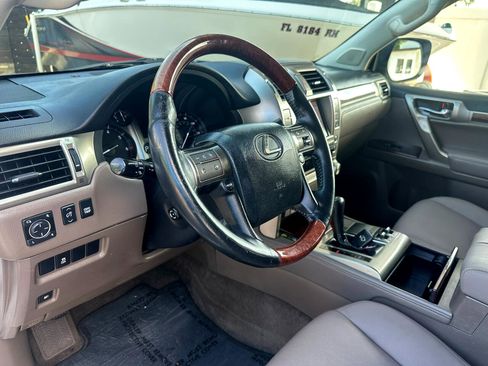 Used 2012 Lexus GX 460 w/ Comfort Plus Pkg image 36