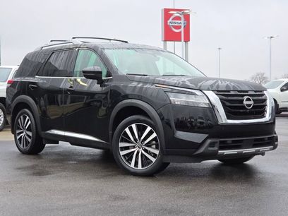 Certified 2024 Nissan Pathfinder Platinum w/ Cargo Package