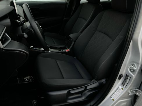 Used 2023 Toyota Corolla LE image 13