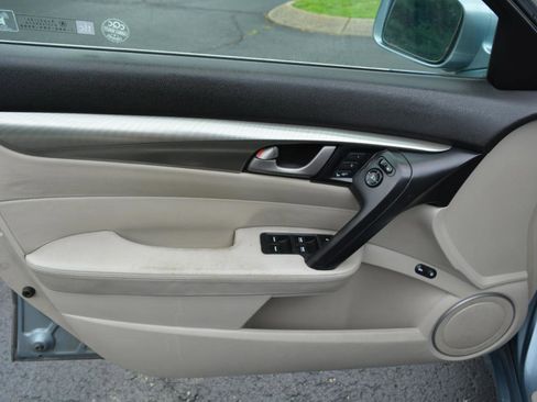 Used 2009 Acura TL w/ Technology Package FWD image 8