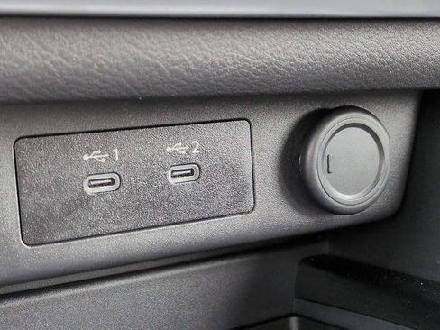 Certified 2026 Nissan Rogue SV FWD image 21