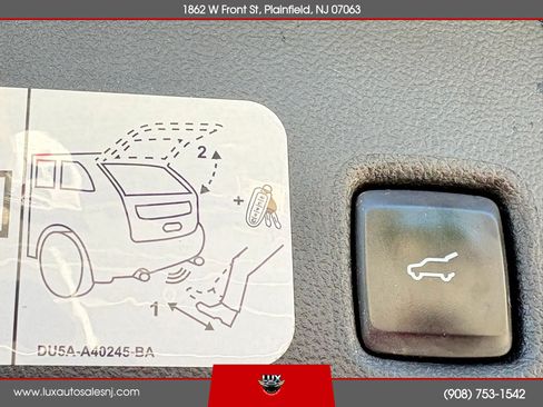 Used 2020 Ford Escape SEL FWD image 27