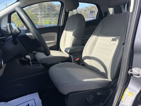 Used 2022 Ford EcoSport S AWD/4WD image 12